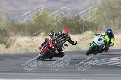 media/Oct-30-2025-Racers Edge (Thu) [[dabbdaf680]]/3-B Group/Session 5 (Turn 6)/